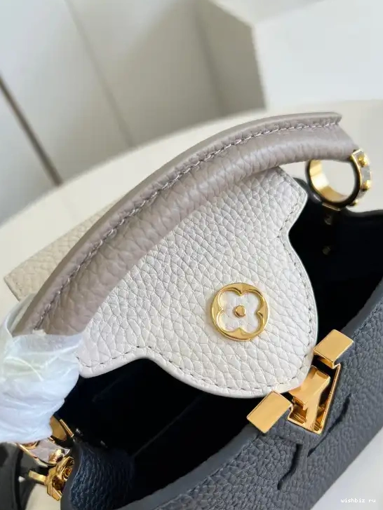 WIS MINI LOUIS VUITTON CAPUCINES 0529